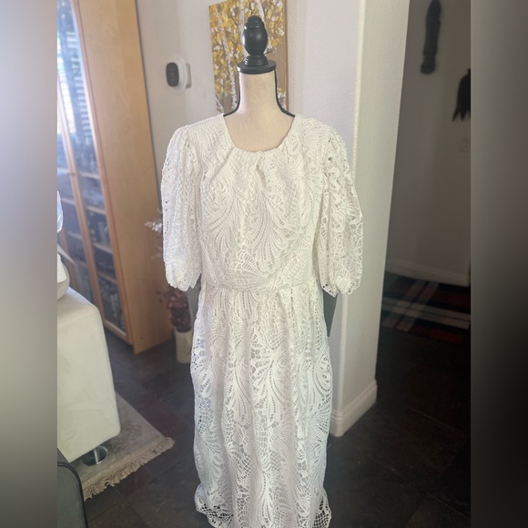 NWT - ASOS Edition Curve Avery lace cut work embroidered midi wedding dress - Picture 4 of 9